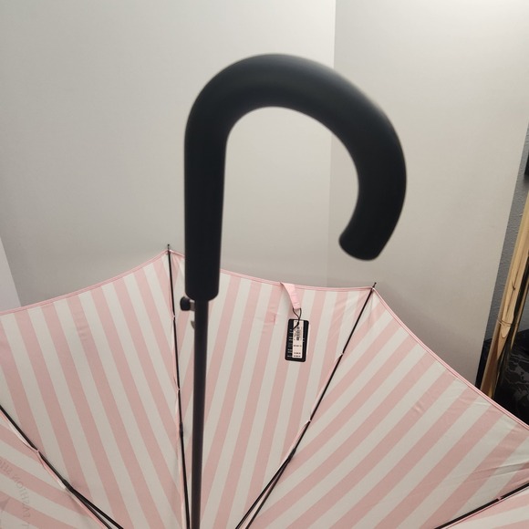 VICTORIA SECRET Fashion Show 2024 Pink White Striped Umbrella NEW - Picture 3 of 8